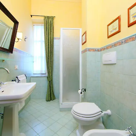 Paolotti By Interhome بيتونا