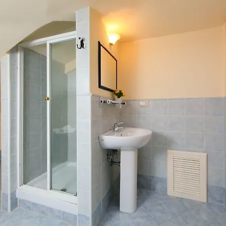 Paolotti By Interhome ベットーナ